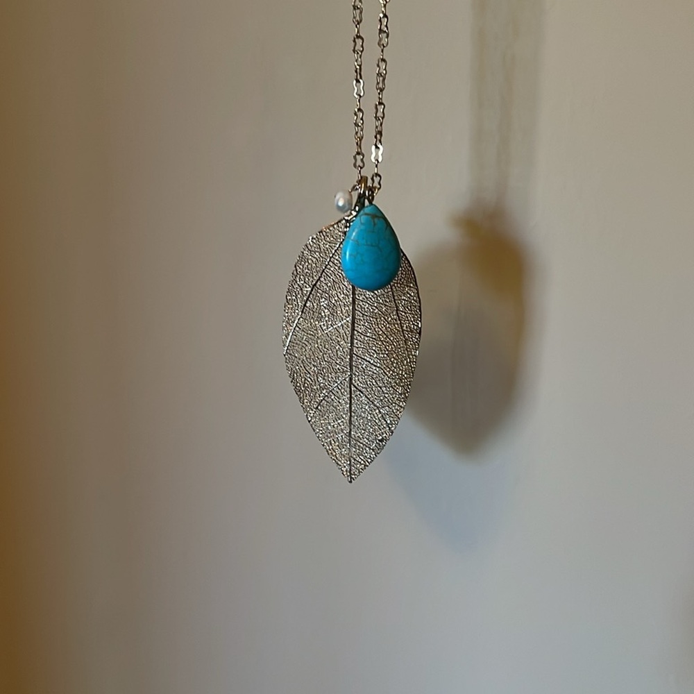 Costume gold leaf necklace. 16” long gold chain with turquoise & pearl accents.